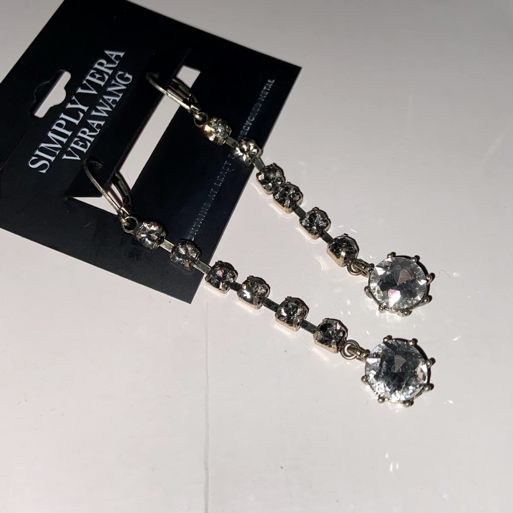 nwt dangle earrings